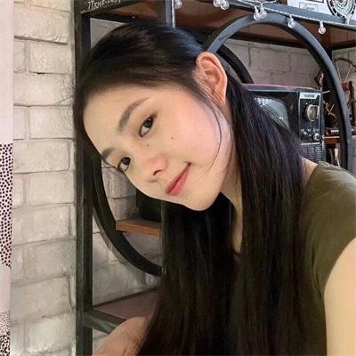 饥饿的狮子